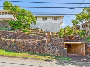 1571 Alencastre St, Honolulu, HI 96816
