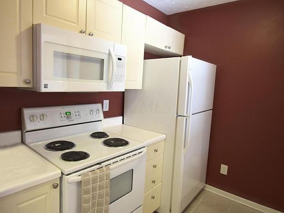 Kitchen-01