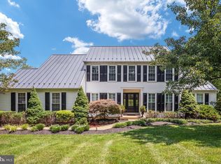 15426 Loyalty Rd, Waterford, VA 20197