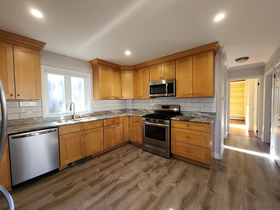 35 Conant Drive, Concord, NH 03301 Zillow