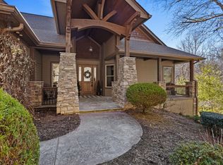 48 Blackgum Ct, Hendersonville, NC 28739