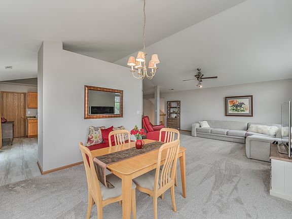 Dining/Living Room