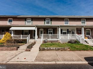 851 W 2nd St, Lansdale, PA 19446