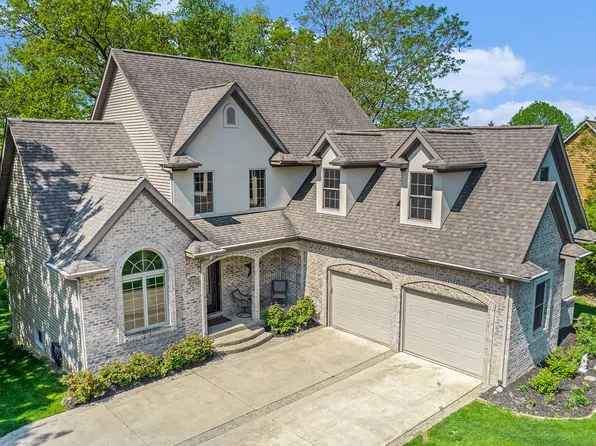 16062 Pavilion Dr, Fenton, MI 48430