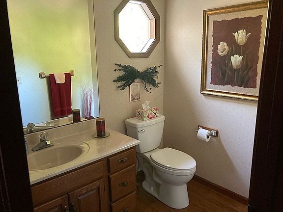 4th image of 5531 Ginger Tree Ln