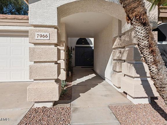 4th image of 7966 W Acapulco Ln