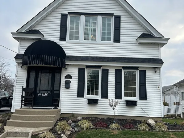 1128 N Broadway St, Greensburg, IN 47240