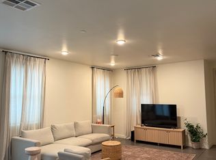 5953 Silveira St, Corona, CA 92880