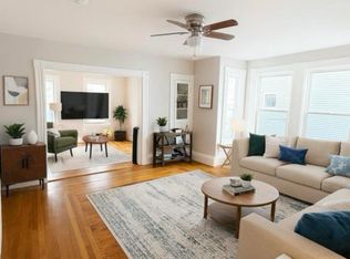 428 Spruce St APT 2, Manchester, NH 03103