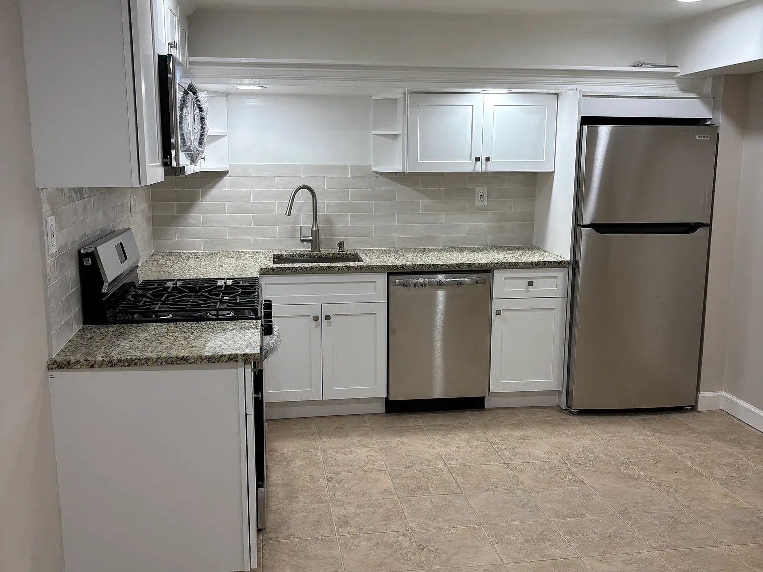1 bed, $1,850 — Photo 2