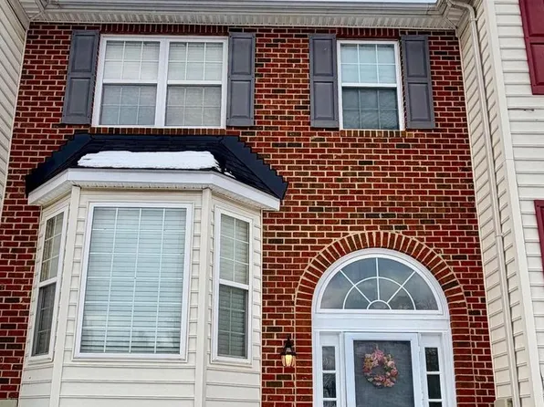 10966 W Point Pl, White Plains, MD 20695