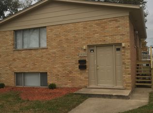14129 S Marquette Ave, Burnham, IL 60633