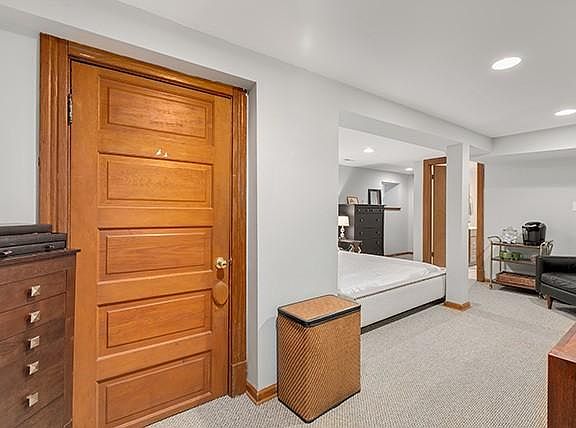 5th image of 3611 N Damen Ave #1MC