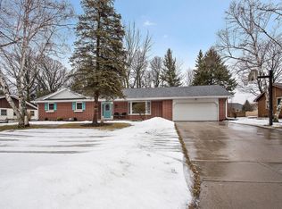 4823 Morgan Dr, Manitowoc, WI 54220