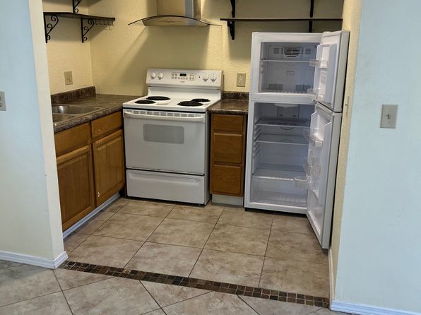 910 S Campbell Ave #2