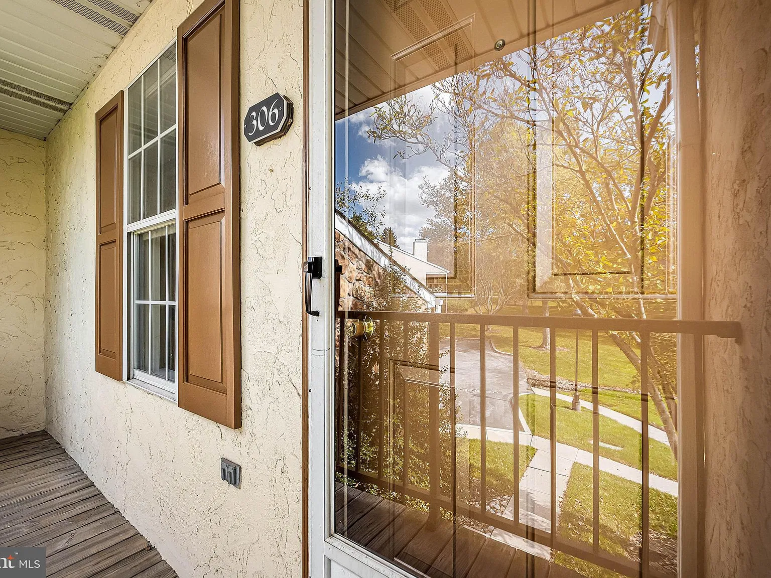 1 bed, 1.0 bath, 1146 sqft, $2,000 — Photo 4