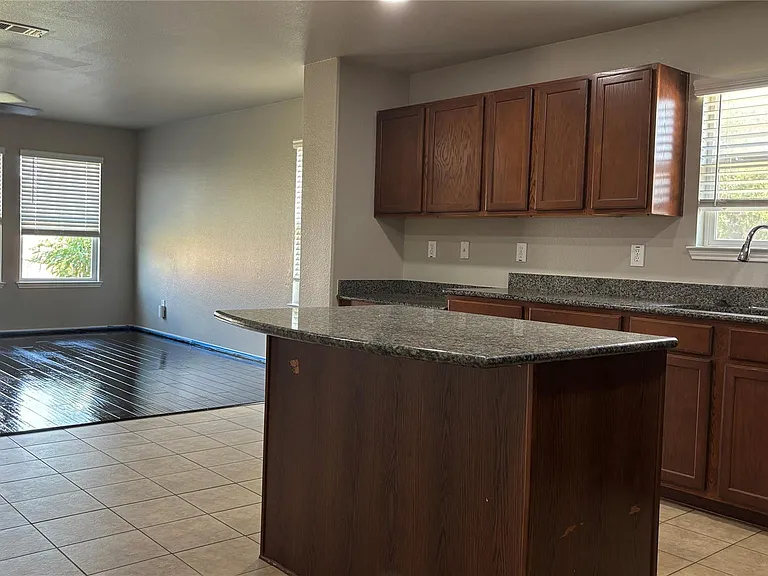 700 Swan Dr #1 — Photo 8