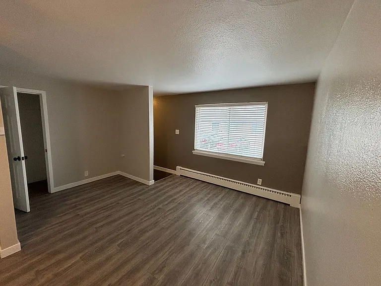411 - 413 Prairie Rd. — Photo 9