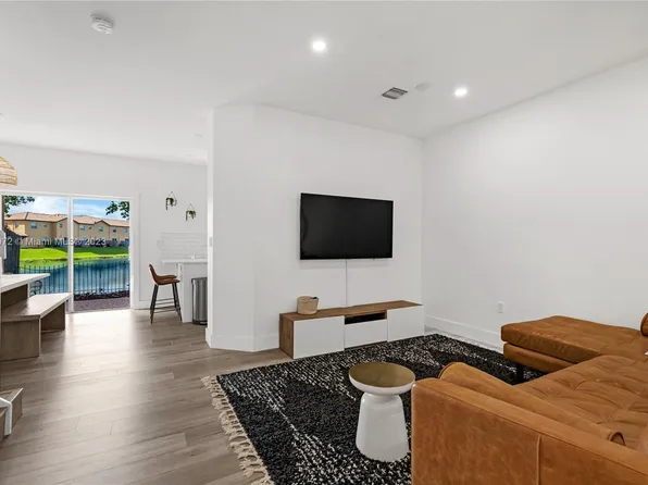 22550 SW 89th Pl #22550, Miami, FL 33190