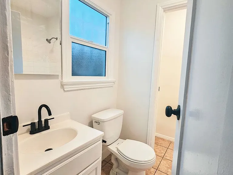 445 1/4 N Occidental Blvd #445-1/4A — Photo 11