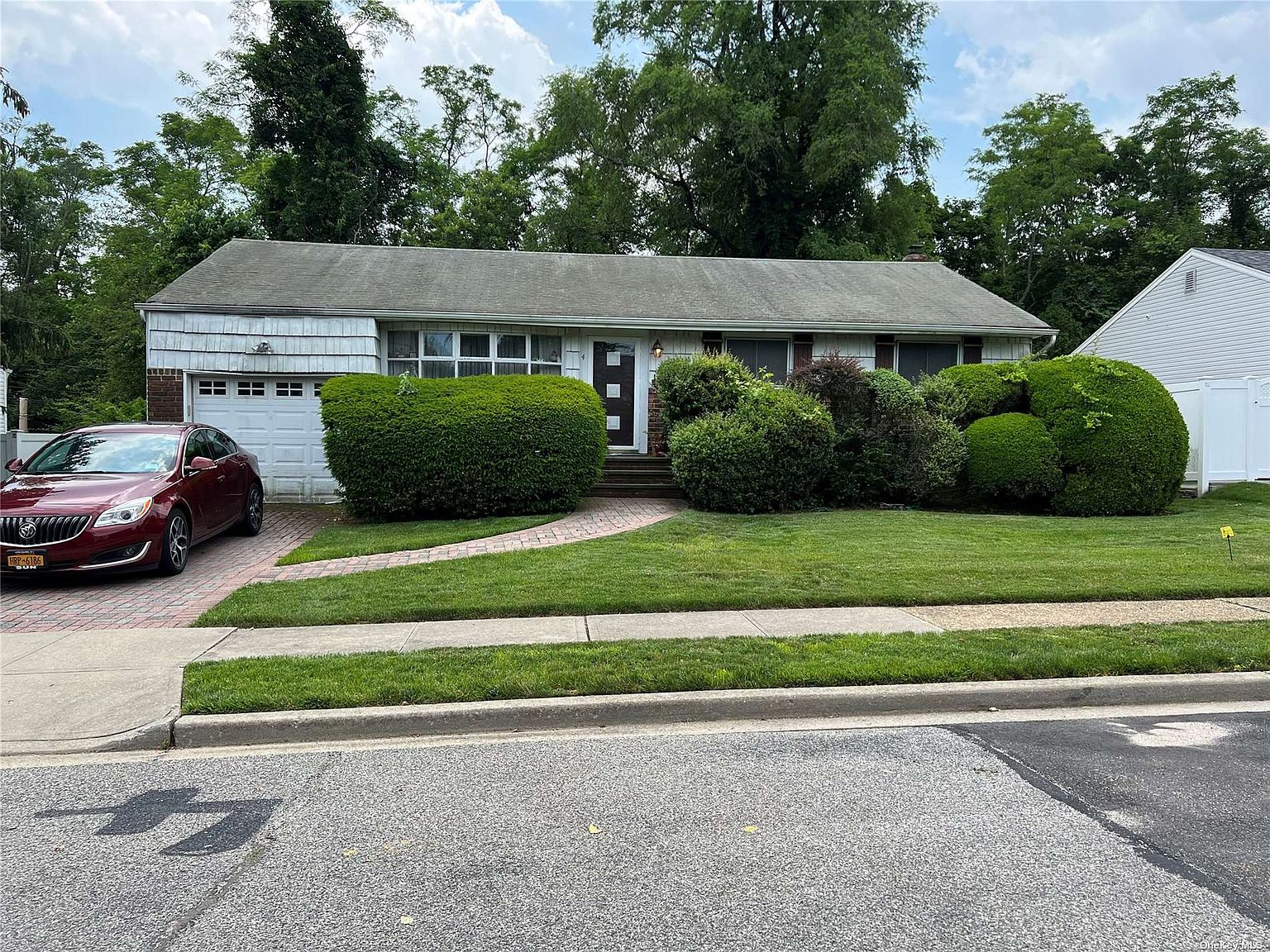 4 Allison Drive, Old Bethpage, NY 11804 Zillow