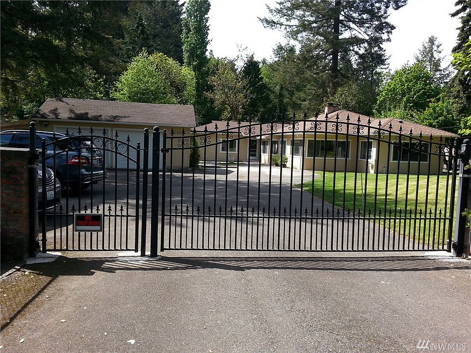 1st image of 11810 Interlaaken Dr SW