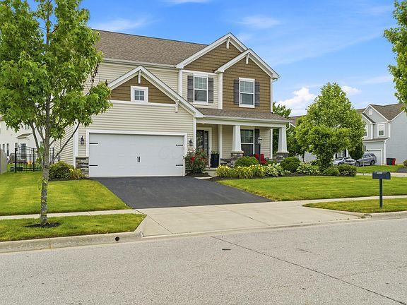 3rd image of 3102 Wolfbirch Dr