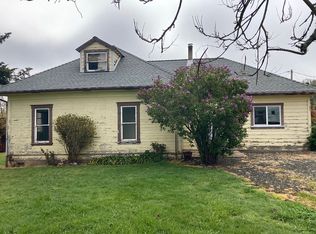 529 Glengary Loop Rd, Roseburg, OR 97470