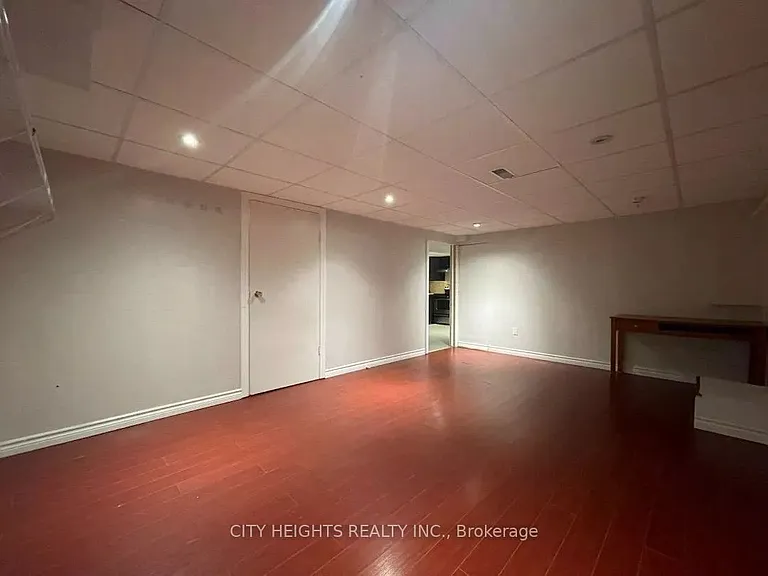 73 Hickling Trl #BASEMENT — Photo 12
