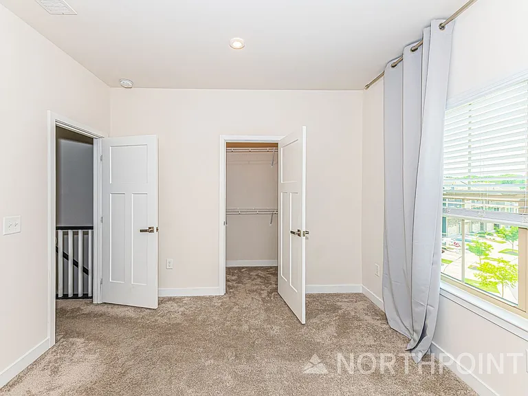 934 Channing Park Cir — Photo 10