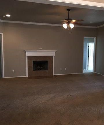 4th image of 951 White Marlin Dr