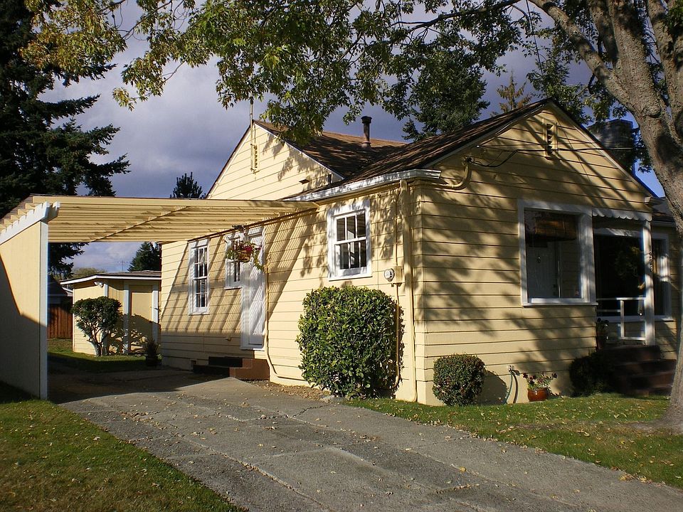 Seahurst Vintage Home