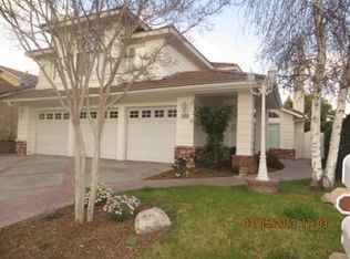 21841 Agajanian Ln, Santa Clarita, CA 91350