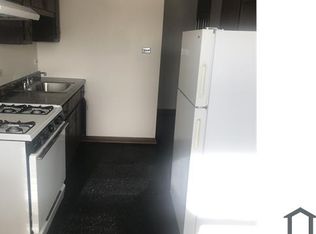 555 Wentworth Ave #2S, Calumet City, IL 60409
