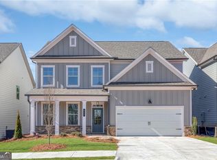 942 Homepark Cir, Buford, GA 30518