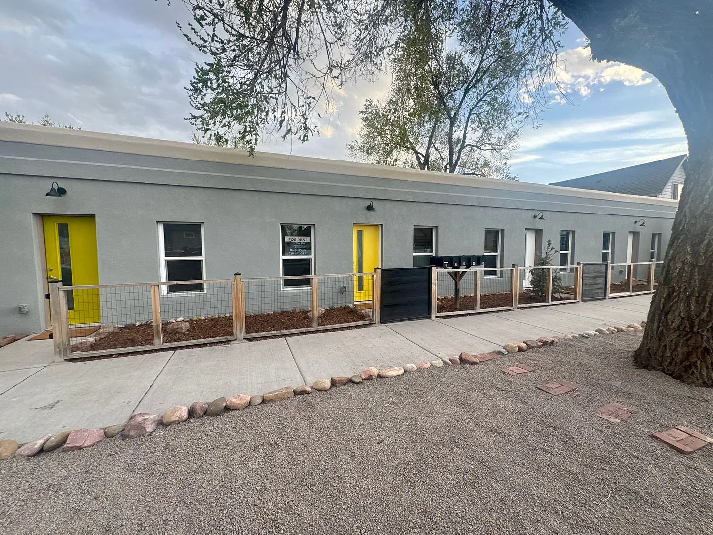 West Las Animas — Photo 1