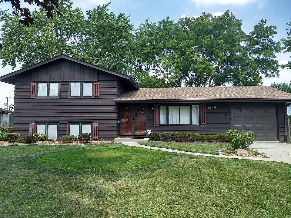1st image of 1545 Crestwood Ct