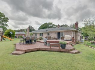 1040 Five Forks Rd, Virginia Beach, VA 23455