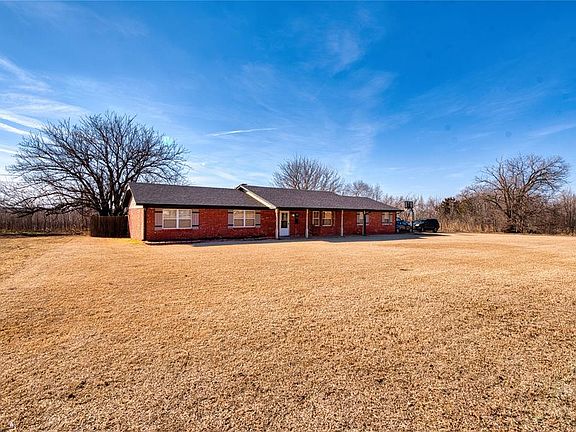 3rd image of 1505 N 6th St