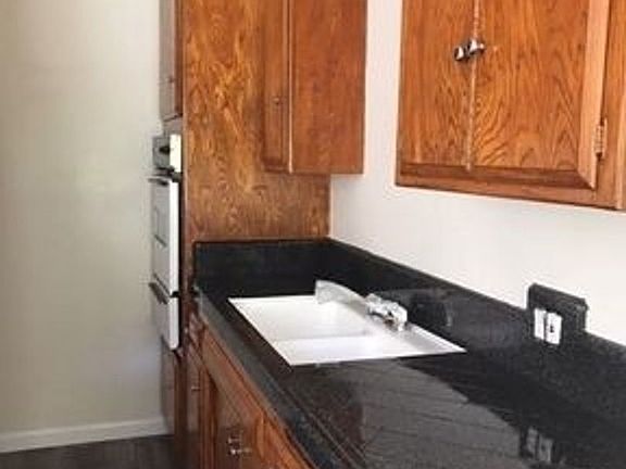 5th image of 1315 N Columbus Ave #8254659