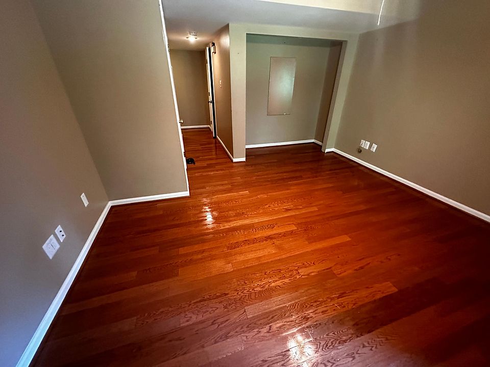 1st image of 8402 White Feather Ct