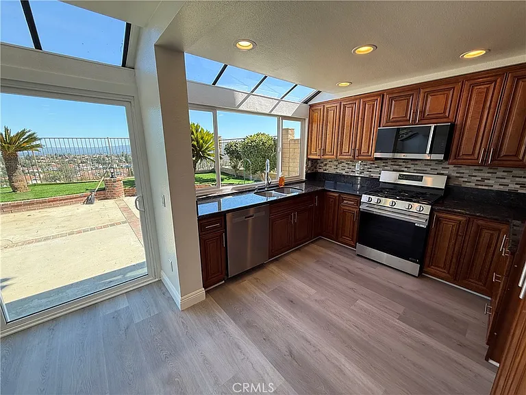 19608 Shadow Glen Cir — Photo 8