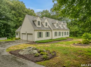 8 Windermere Way, Ivoryton, CT 06442