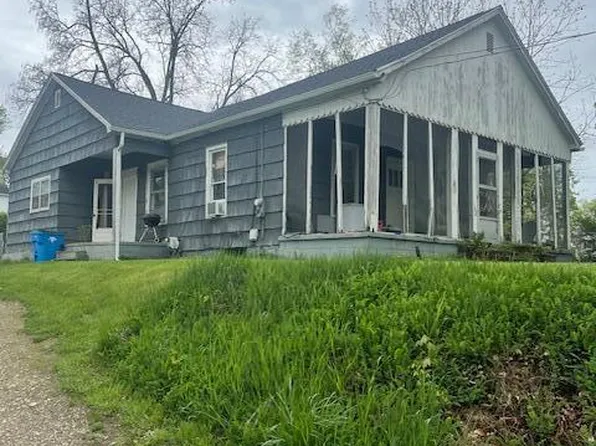 621 E Michigan Ave, Grass Lake, MI 49240