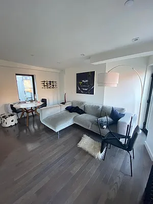 Rented by Compass | media 9