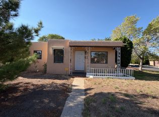 602 Quincy St SE, Albuquerque, NM 87108