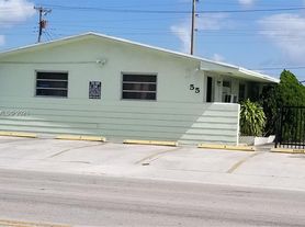 55 W 9th St, Hialeah, FL