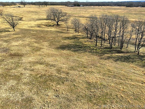 5th image of 2 S 4190th Rd