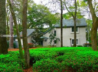 5 Dahlgren Ln, Hilton Head Island, SC 29928