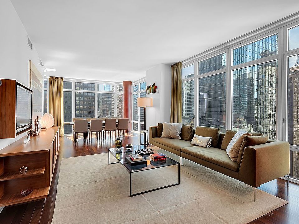 1st image of 207 E 57th St APT 25B